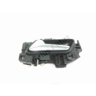 Poignee interieure porte avant gauche