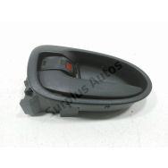 Poignee interieure porte arriere gauche