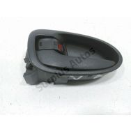 Poignee interieure porte avant gauche