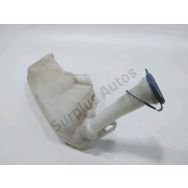 Reservoir de lave glace avant