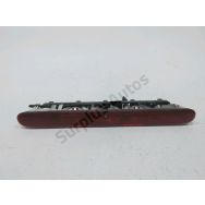 Feu stop supplementaire