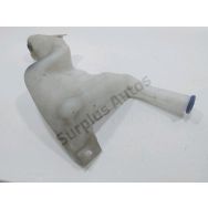 Reservoir de lave glace avant