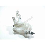 Réservoir de lave glace avant