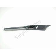 Poignee interieure porte avant gauche