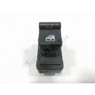 Commande leve-vitre avant droit