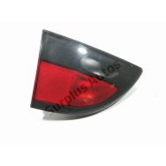 Feu arrière intérieur gauche