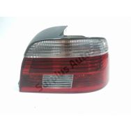 Feu arriere droit