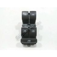 Commande lève-vitre avant gauche