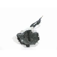 Serrure de porte avant droite