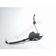 Serrure de porte avant droite