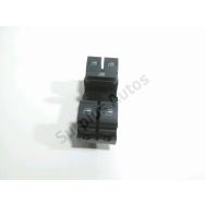 Commande leve-vitre avant gauche