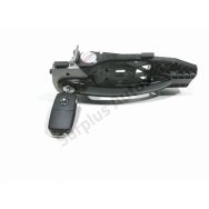 Poignee exterieure avant gauche