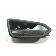 Poignee interieure porte avant droite