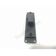 Commande lève-vitre avant droit