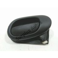 Poignee interieure porte arriere droite