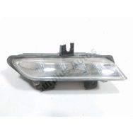 Feu diurne avant droit