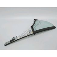 Custode avant droite