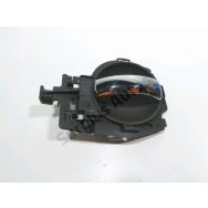 Poignee interieure porte avant droite