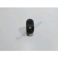 Commande leve-vitre avant gauche