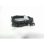 Poignee interieure porte avant droite