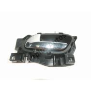 Poignee interieure porte arriere gauche