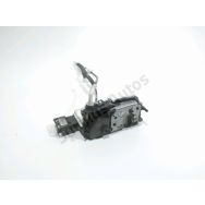 Serrure de porte arriere gauche