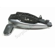 Poignee exterieure avant gauche