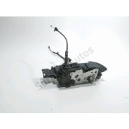 Serrure de porte avant gauche