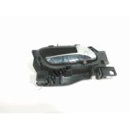 Poignee interieure porte avant droite