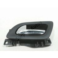 Poignee interieure porte avant gauche