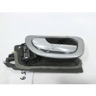 Poignee interieure porte avant gauche