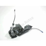 Serrure de porte avant droite