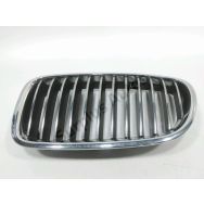 Grille de calandre gauche