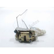 Serrure de porte avant droite