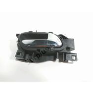 Poignee interieure porte arriere droite