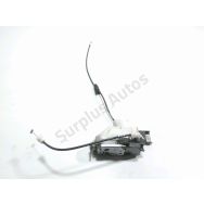 Serrure de porte avant droite