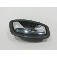 Poignee interieure porte arriere droite