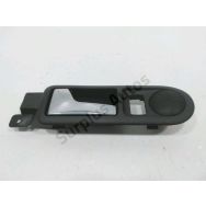 Poignee interieure porte arriere gauche