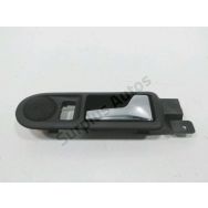 Poignee interieure porte arriere droite