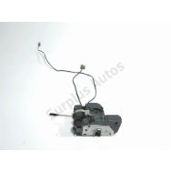 Serrure de porte avant droite