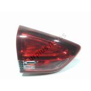 Feu arrière intérieur gauche