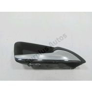 Poignée intérieure porte avant droite