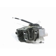 Serrure de porte avant droite