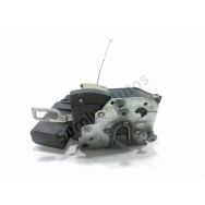 Serrure de porte avant droite