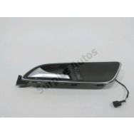 Poignee interieure porte avant gauche