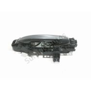 Poignée extérieure avant gauche