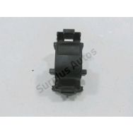 Commande leve-vitre avant droit