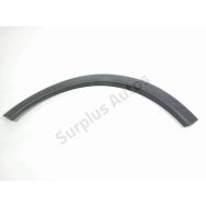 Elargisseur d'aile avant gauche