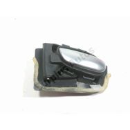 Poignee interieure porte avant gauche