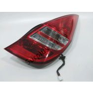 Feu arriere droit